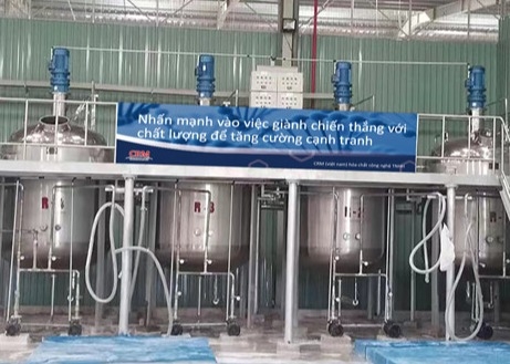 Anti-espuma branco alto da emulsão JH901B do índice contínuo para águas residuais na fabricação de papel com empacotamento do cilindro