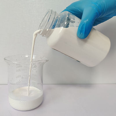 Bom preço Estireno Ingrediente ativo Produtos químicos relacionados Produto ecológico com TG -20±3 PH 7-9 on-line